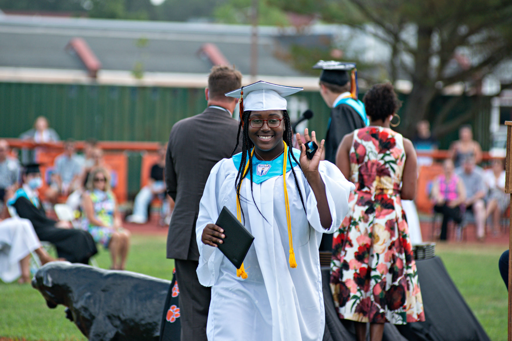 070820_nws_middlegrad